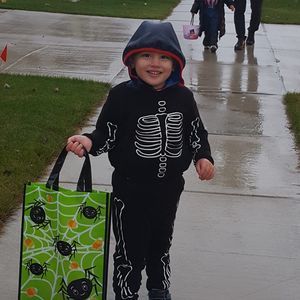 Meet your Posher, Candy